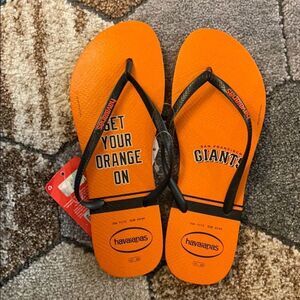 Havaianas orange slippers - SF Giants size 11/12 NEW